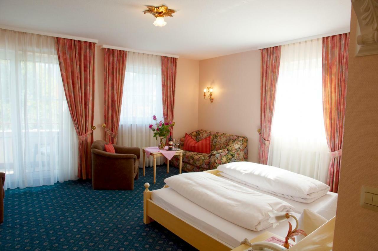 Hotel Krone Kressbronn Am Bodensee Exterior photo